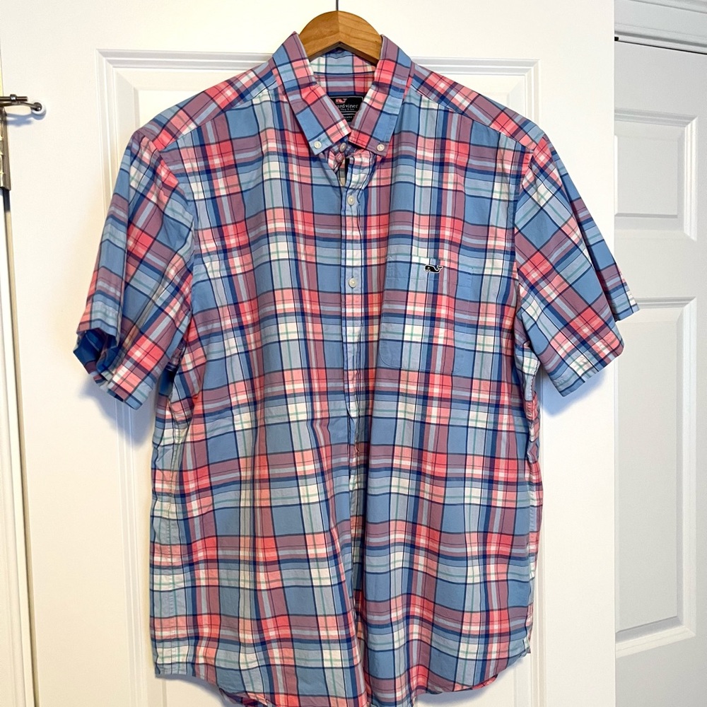 Men’s short sleeve button down